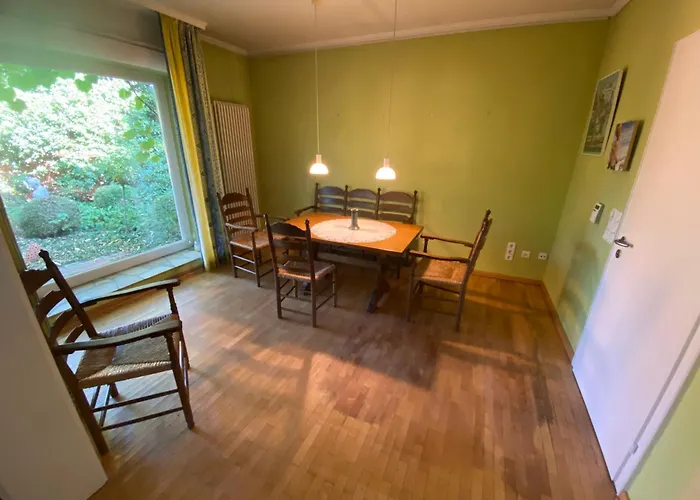 Haus, Idyllischer Garten, Garage * Westerstede