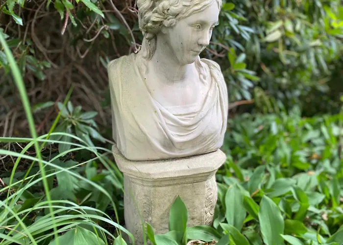 Villa Haus, Idyllischer Garten, Garage Westerstede